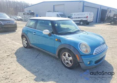 2009 Mini Cooper from USA, damaged, VIN WMWMF33529TU71472